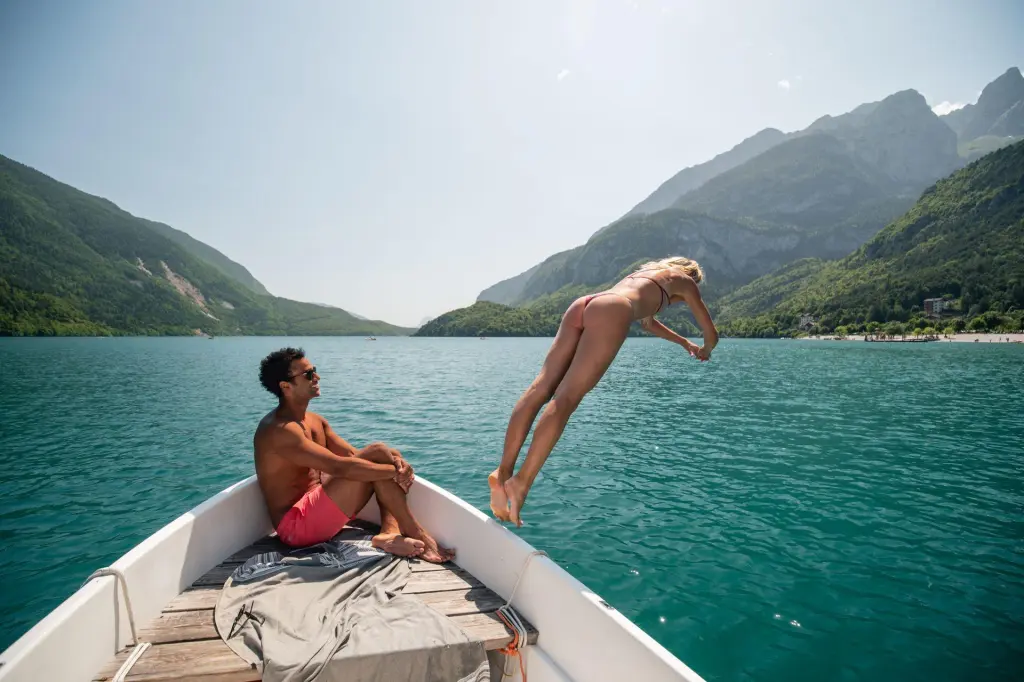 Relax in barca a Molveno