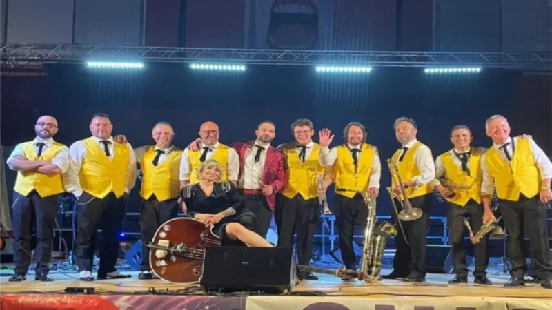 The Hot Crew Rock N' Roll Big Band